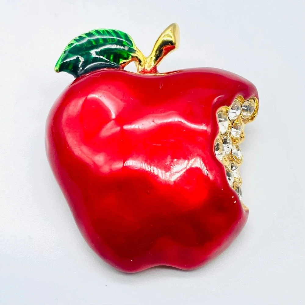 Premier Designs Bitten Apple Brooch 2